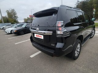 2017 Toyota Land Cruiser Prado 150 Series Рестайлинг 1, чёрный, 5750000 рублей, вид 2