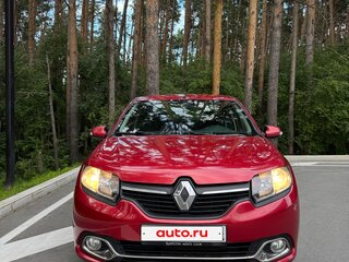 2015 Renault Logan II, красный, 780000 рублей, вид 1