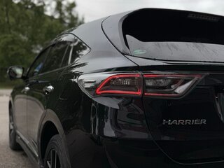 2017 Toyota Harrier III (XU60) Рестайлинг, чёрный, 2750000 рублей, вид 3