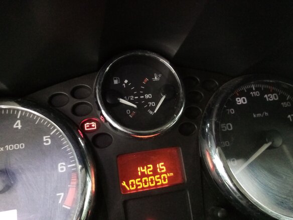 2008 Peugeot 207 I, красный, 430000 рублей - вид 4