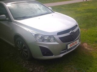 2013 Chevrolet Cruze I Рестайлинг, серебристый, 430000 рублей, вид 1