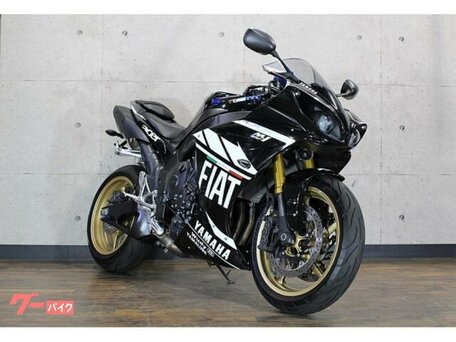 2010 Yamaha YZF-R1, чёрный, 800000 рублей, вид 1