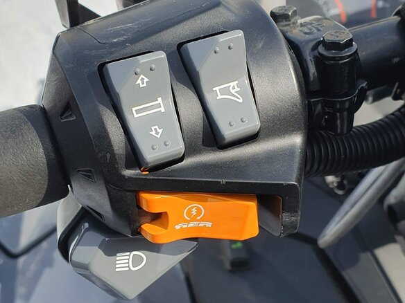2017 BRP Ski-Doo Skandic 900, серый, 2000000 рублей - вид 8