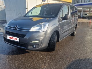2021 Citroen Berlingo II Рестайлинг 2, серый, 1800000 рублей, вид 2