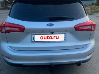 2019 Ford Focus IV, серый, 1400000 рублей, вид 4