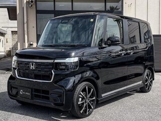 2023 Honda N-BOX II Рестайлинг, красный, 770001 рублей, вид 1