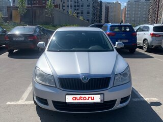 2012 Skoda Octavia II (A5) Рестайлинг, серебристый, 799000 рублей, вид 3