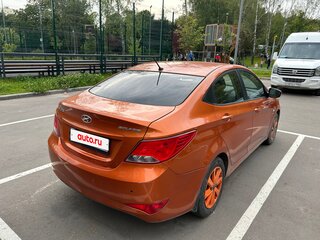 2015 Hyundai Solaris I Рестайлинг, оранжевый, 800000 рублей, вид 3