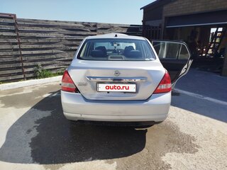 2010 Nissan Tiida I Рестайлинг, серый, 580000 рублей, вид 4