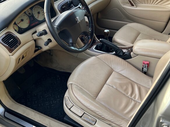 2001 Peugeot 607 I, бежевый, 500000 рублей - вид 8