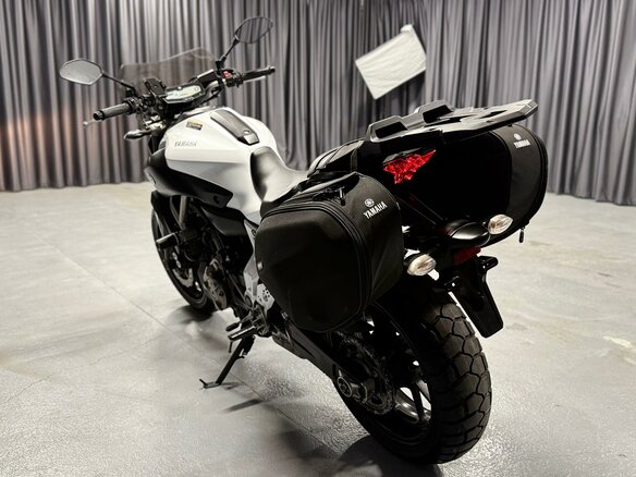 2016 Yamaha MT-07 (FZ-07), белый, 650000 рублей - вид 4