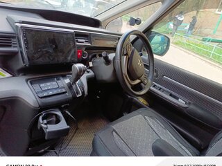 2015 Honda Stepwgn Spada V, серый, 1765000 рублей, вид 4