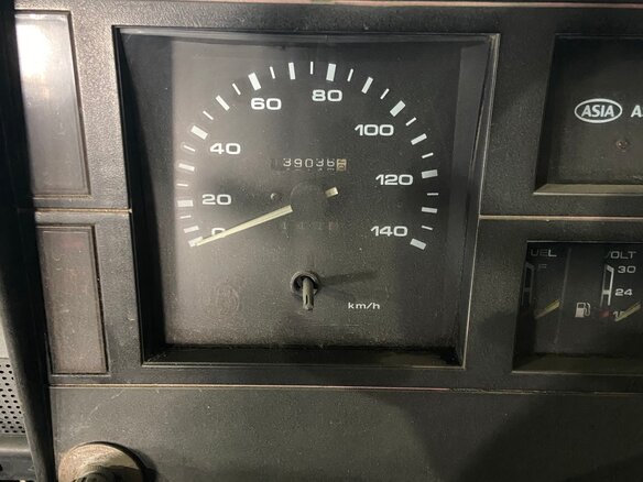1999 Kia Combi, красный, 300000 рублей - вид 8