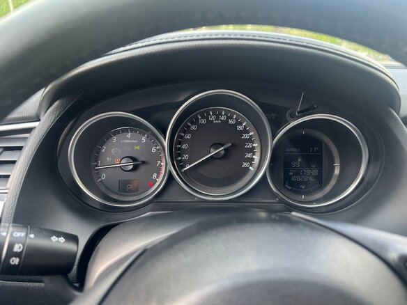 2015 Mazda 6 III (GJ) Рестайлинг, голубой, 1800000 рублей - вид 11