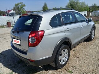 2010 Chevrolet Captiva I, серый, 900000 рублей, вид 3