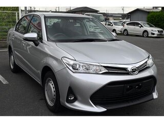 2021 Toyota Corolla Axio XI (E160, E170) Рестайлинг 2, серебристый, 1000000 рублей, вид 3