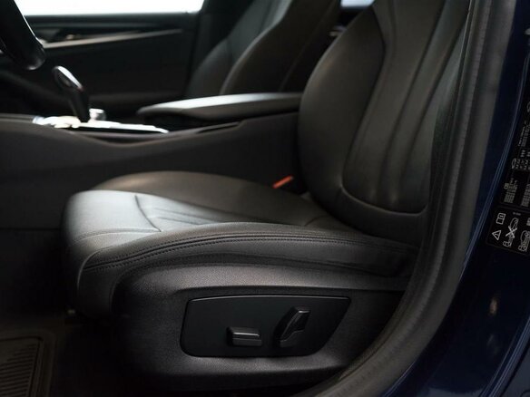 2017 BMW 5 серии 530i xDrive VII (G30/G31/G38), синий - вид 19