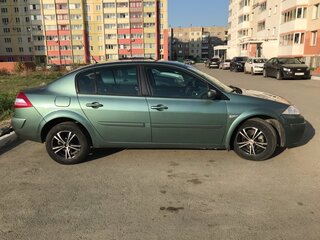 2007 Renault Megane II Рестайлинг, серый, 370000 рублей, вид 3