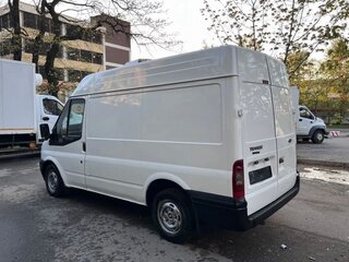 2010 Ford Transit, белый, 1150000 рублей, вид 4