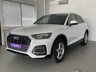 2021 Audi Q5 45 TFSI II (FY) Рестайлинг, белый, 4400000 рублей, вид 1