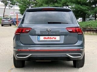 2023 Volkswagen Tiguan II Рестайлинг, серый, 2950000 рублей, вид 3