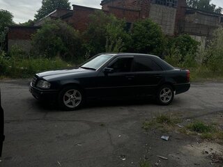 1996 Mercedes-Benz C-Класс 220 I (W202), синий, 120000 рублей, вид 3