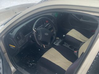 2005 Hyundai Elantra III (XD2) Рестайлинг, бежевый, 420000 рублей, вид 5