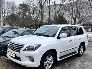 2012 Lexus LX 570 III Рестайлинг, белый, 4400000 рублей, вид 1