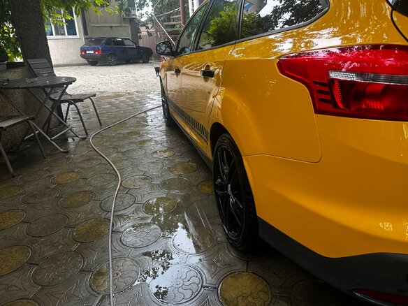 2016 Ford Focus III Рестайлинг, жёлтый, 808000 рублей - вид 14