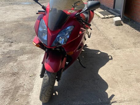 2002 Honda VFR 800, красный, 400000 рублей, вид 2