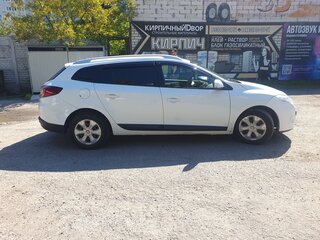 2010 Renault Megane III, белый, 600000 рублей, вид 4