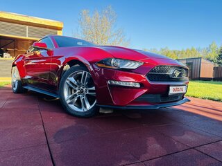 2018 Ford Mustang VI Рестайлинг, красный, 2800000 рублей, вид 1