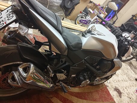 2009 Kawasaki Z 1000, белый, 600000 рублей, вид 3