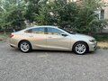 2016 Chevrolet Malibu IX, жёлтый, 1440000 рублей - вид 3