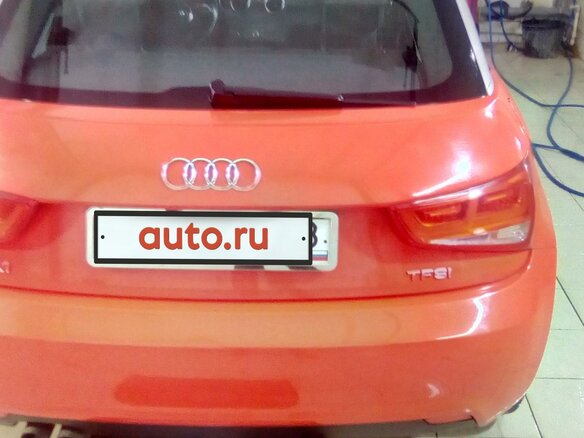 2012 Audi A1 I (8X), красный - вид 3