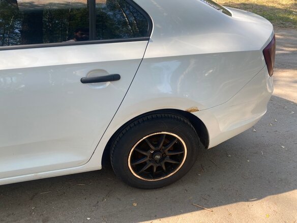 2015 Skoda Rapid I, белый, 450000 рублей - вид 5
