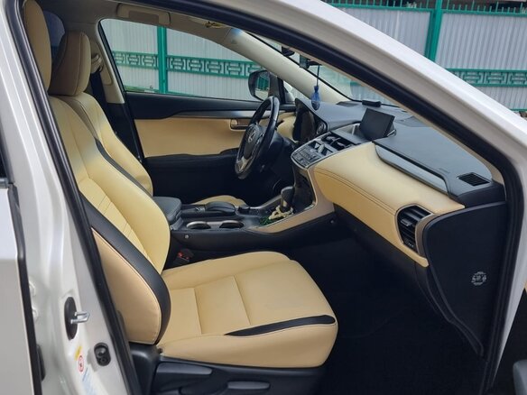2015 Lexus NX 200 I, белый, 3400000 рублей - вид 5