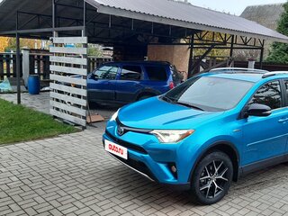 2017 Toyota RAV4 IV (XA40) Рестайлинг, синий, 2000000 рублей, вид 5