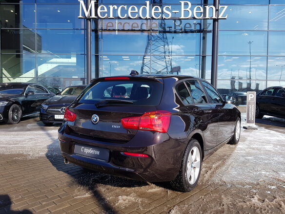 2017 BMW 1 серии 118i II (F20/F21) Рестайлинг, коричневый - вид 1