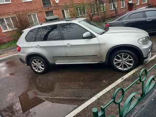2010 BMW X5 30i II (E70), серебристый, 1650000 рублей, вид 2