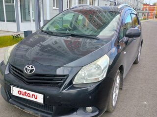 2011 Toyota Verso I, чёрный, 950000 рублей, вид 2