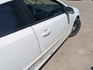 2008 Opel Astra GTC H Рестайлинг, белый, 280000 рублей, вид 1