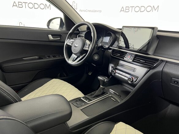 2019 Kia Optima IV Рестайлинг, белый - вид 11