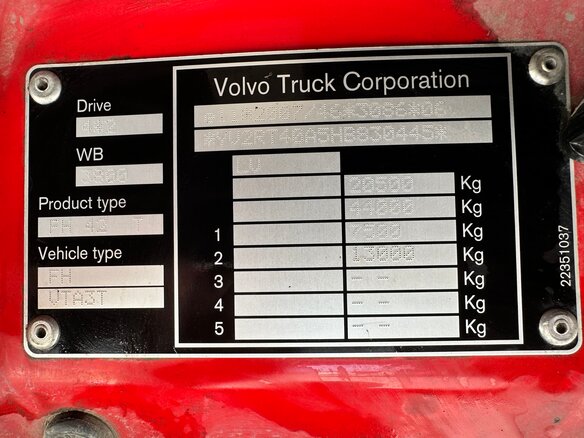 2017 Volvo FH, красный, 11399999 рублей - вид 30