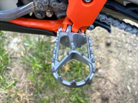 2021 KTM 450 SMR, оранжевый, 900000 рублей, вид 5