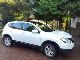 2013 Nissan Qashqai I Рестайлинг, белый, 1420000 рублей, вид 3