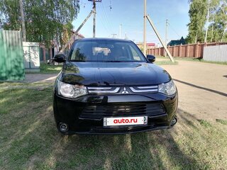 2012 Mitsubishi Outlander III, чёрный, 1400000 рублей, вид 3