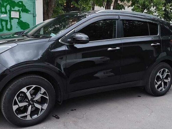 2020 Kia Sportage IV Рестайлинг, чёрный, 2340000 рублей - вид 7