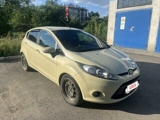 2009 Ford Fiesta Mk6, бежевый, 560000 рублей, вид 3