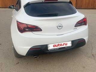 2014 Opel Astra GTC J Рестайлинг, белый, 900000 рублей, вид 5